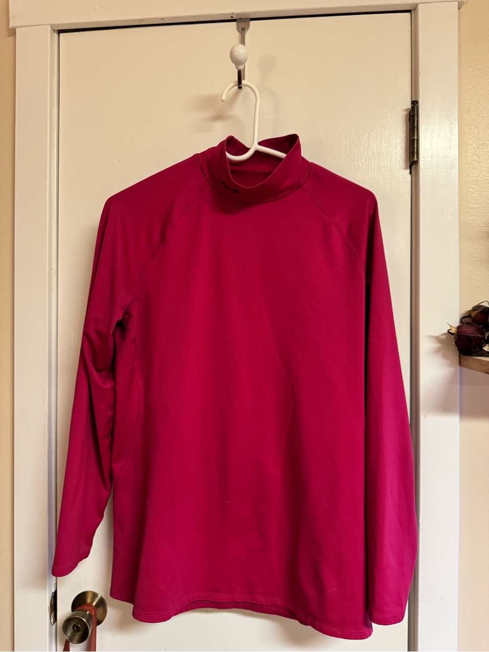 Under Armour Fitted ColdGear Mock Neck Top in Fuchsia